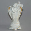 stara-plastika-stojici-andel-s-krizem-porcelan-1.jpg